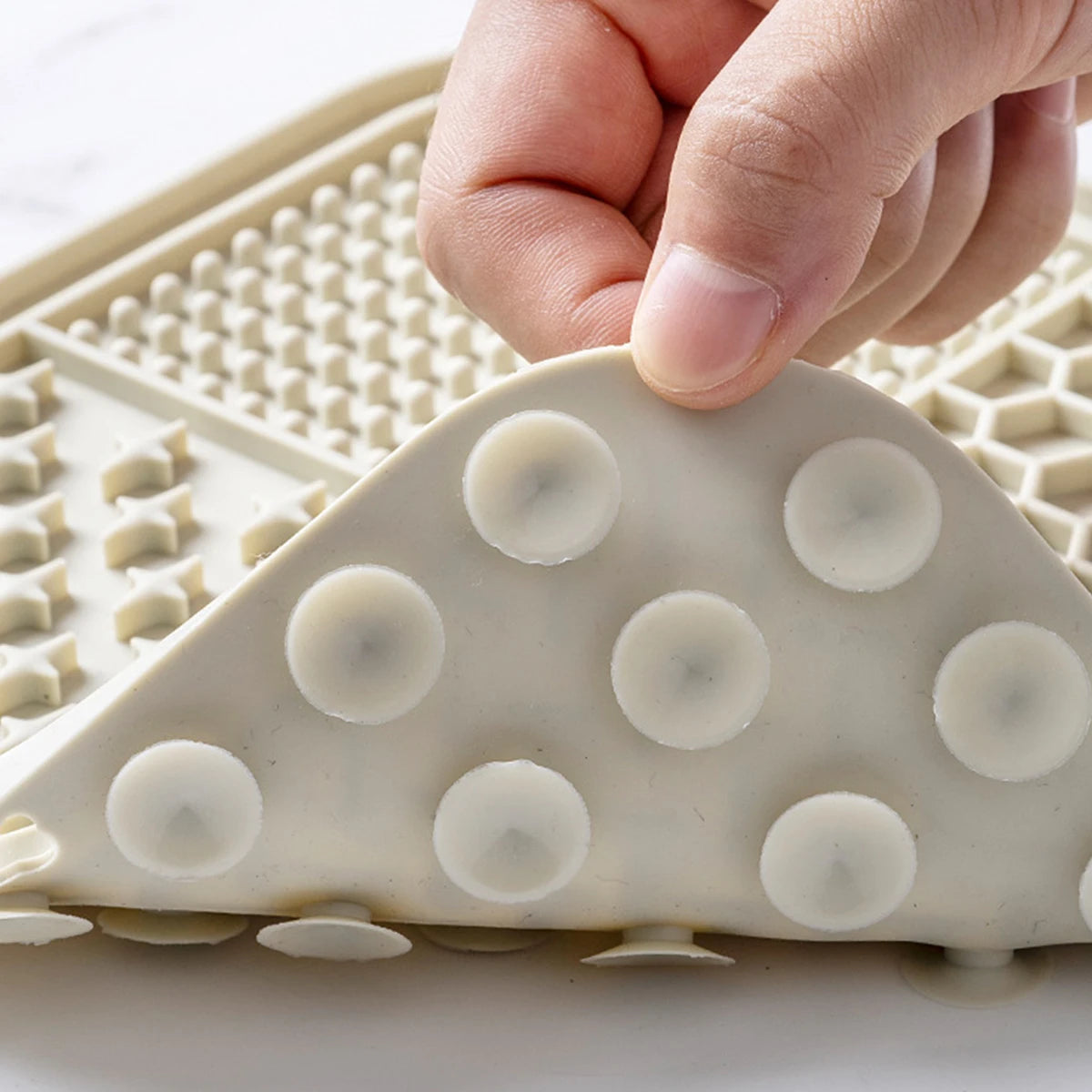 LickiePad®️- Slow Feeder & Anti-Choke Suction Pad